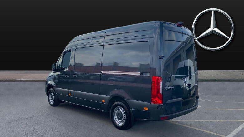 Mercedes-Benz Sprinter 315Cdi L2 Diesel Rwd 3.5t H2 Select Van